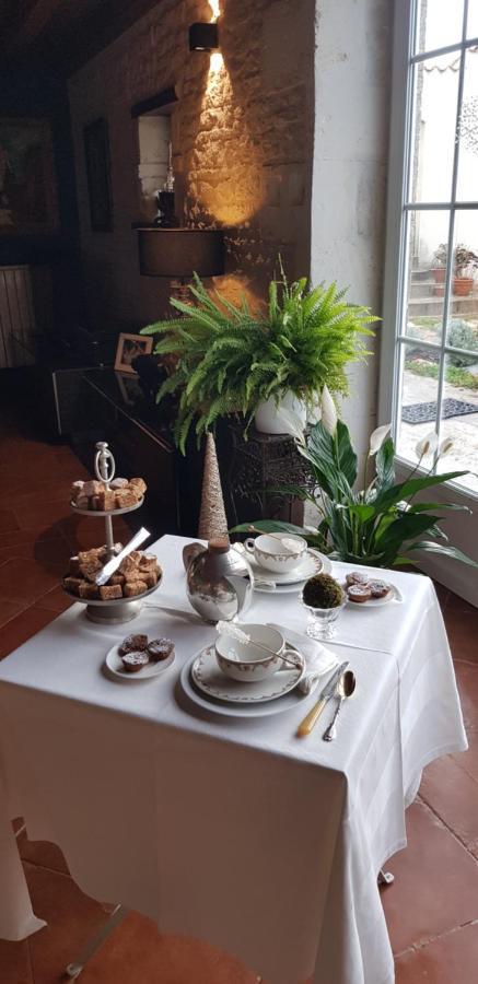 La Revetizon Bed and Breakfast Siecq Buitenkant foto